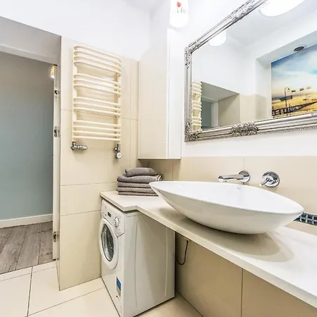 アパート Monte 49 Z Prywatnym Parkingiem ソポト