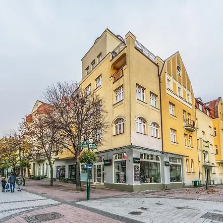 Monte 49 Z Prywatnym Parkingiem * Сопот